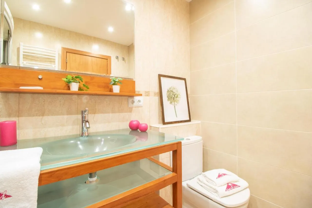 Apart-Rent Casa Al Canal Llobregat 0106 Empuriabrava Villa